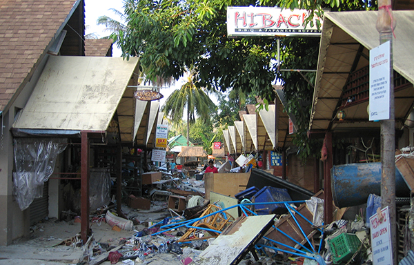 Tsunami Thailand Phi Phi Island 2004